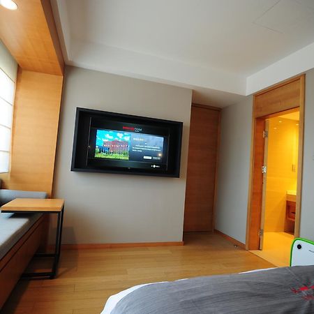 Intercity Hotel 칭다오 외부 사진