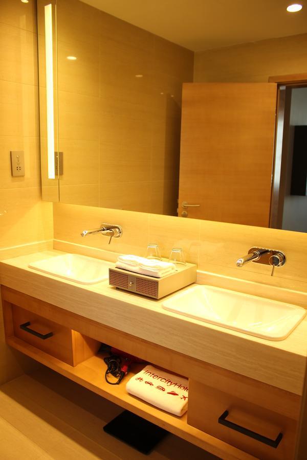 Intercity Hotel 칭다오 외부 사진
